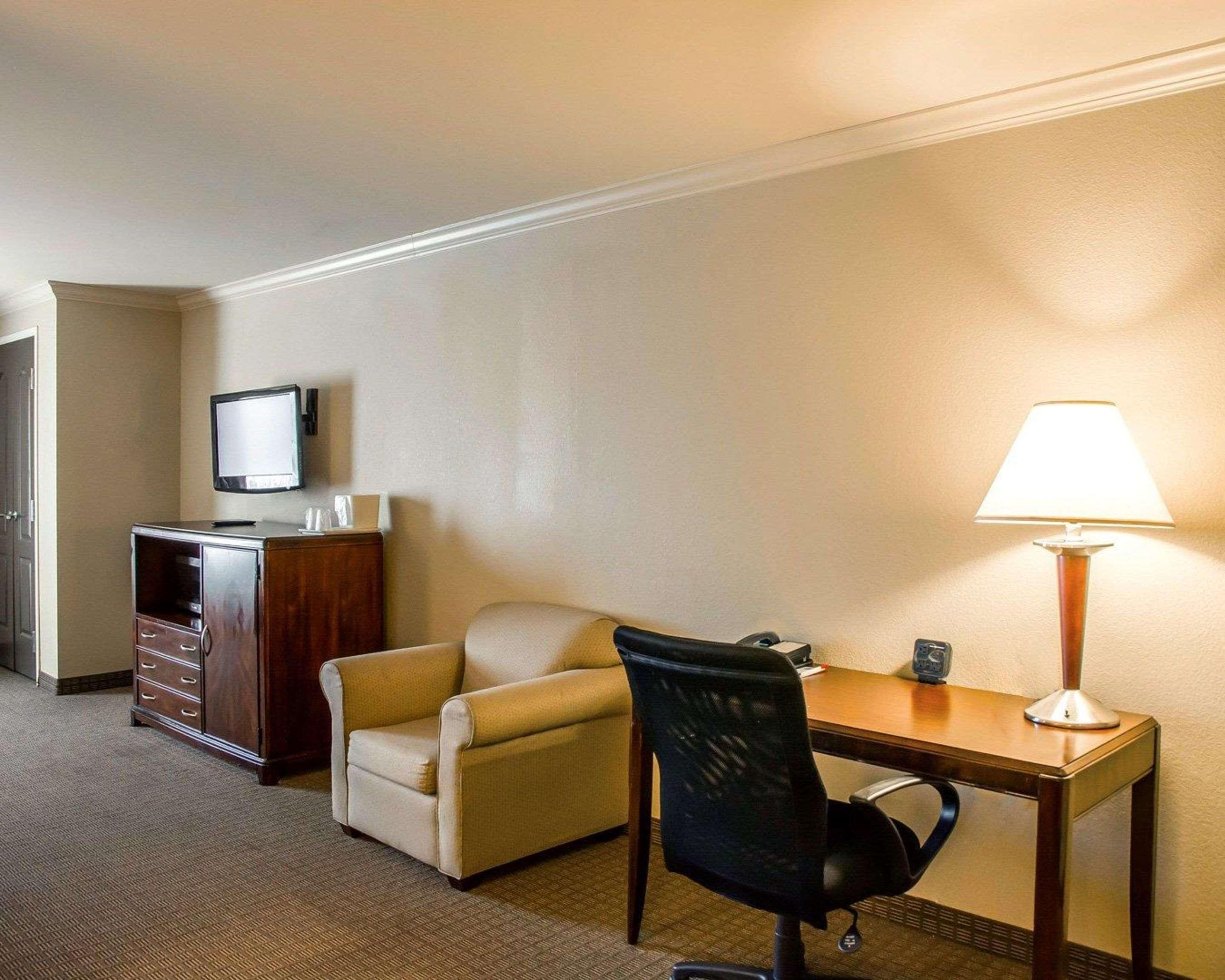 Comfort Cincinnati North 3* Springdale