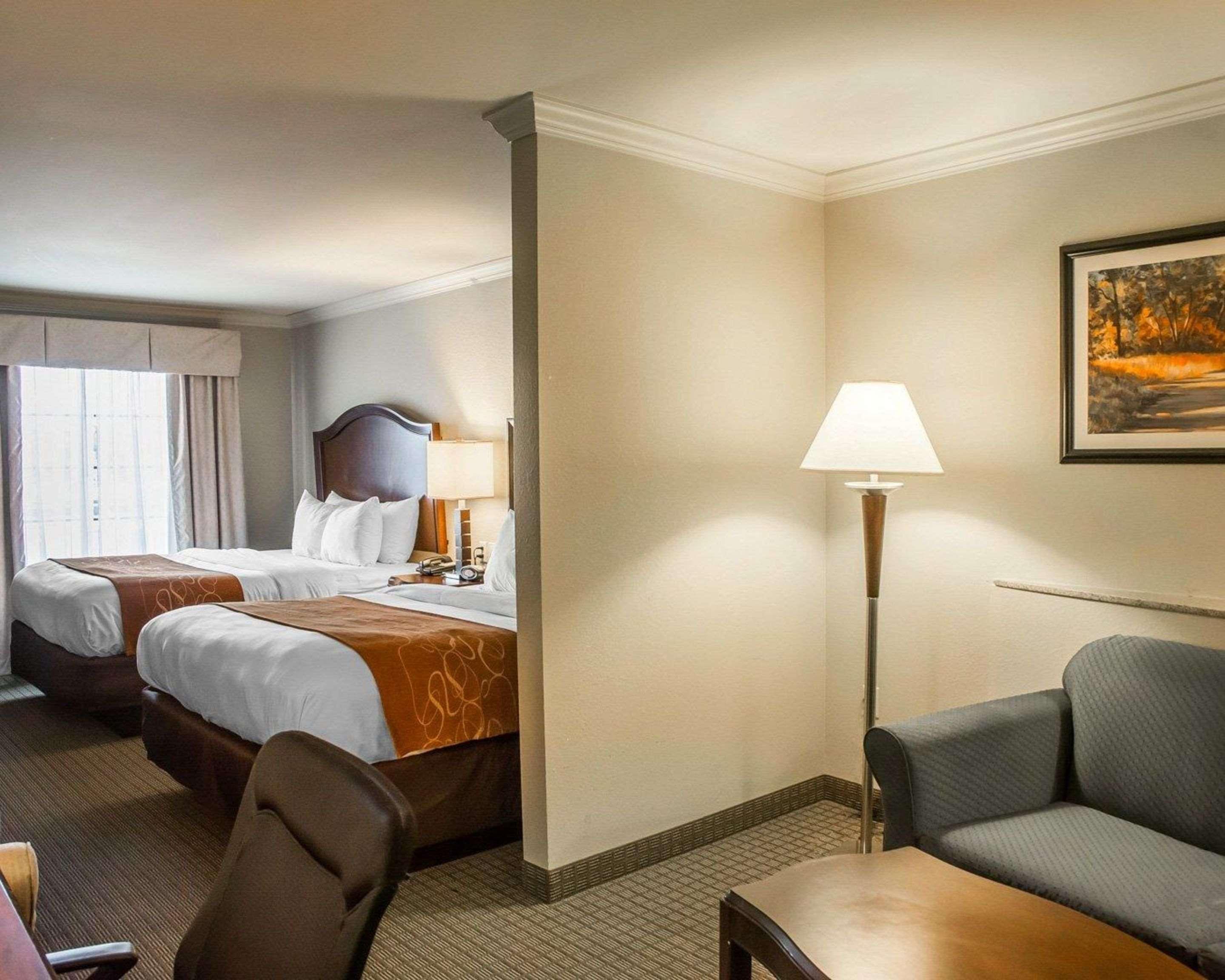 Comfort Cincinnati North Hotel