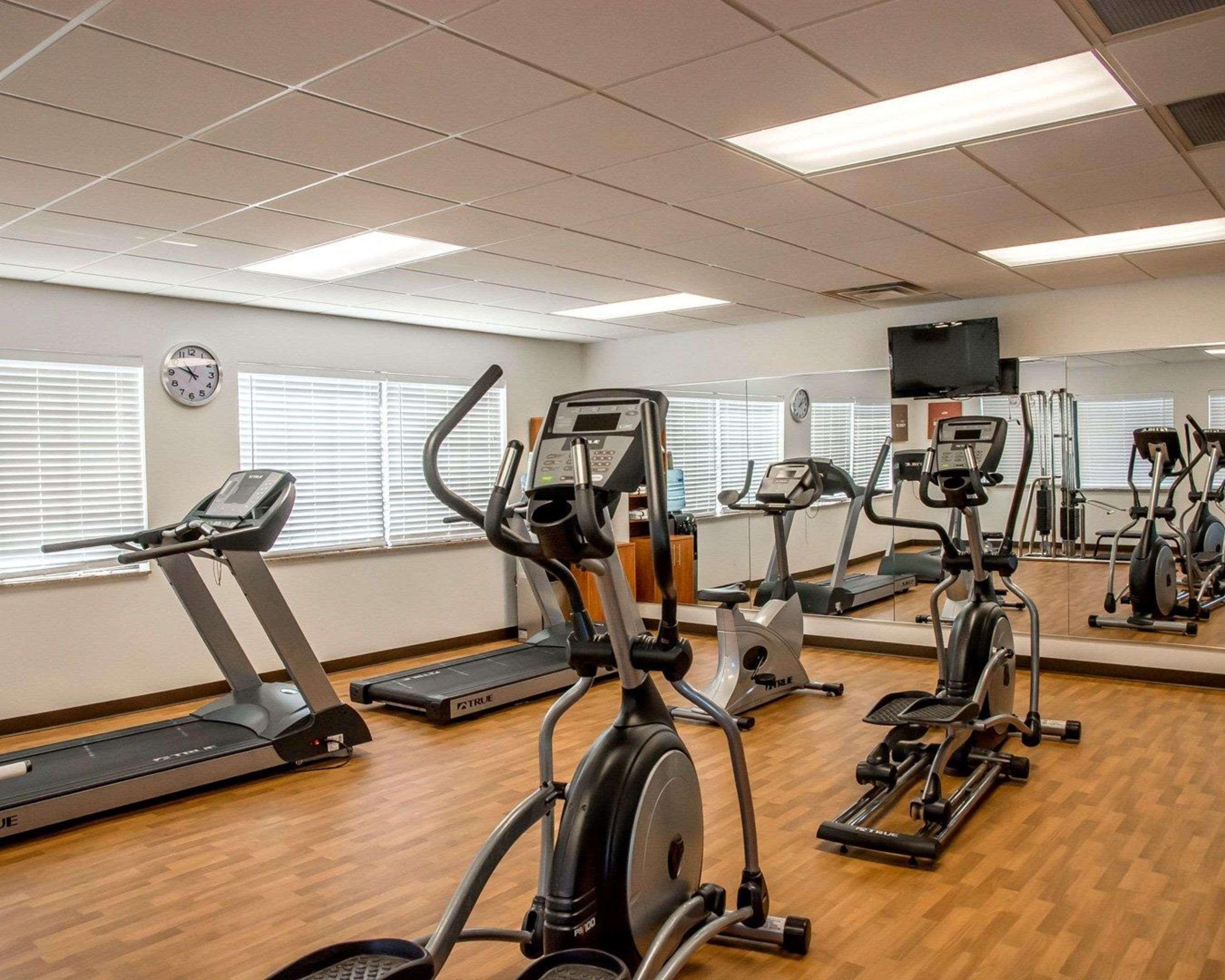 Hotel Comfort Cincinnati North Springdale