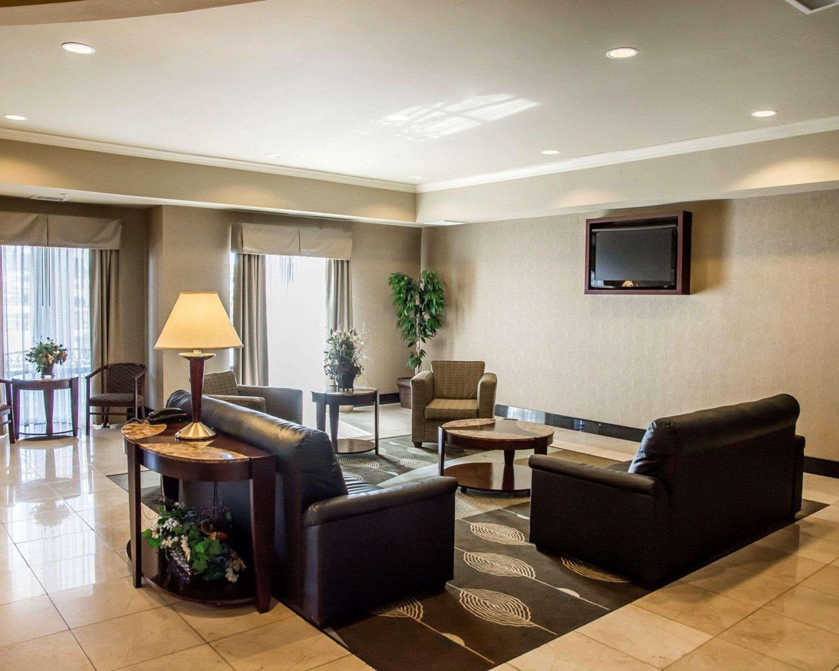 Comfort Cincinnati North 3*