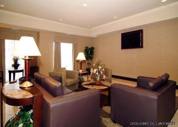 Hotel Comfort Cincinnati North Springdale