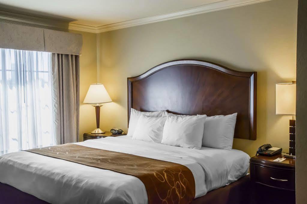 Comfort Cincinnati North 3*